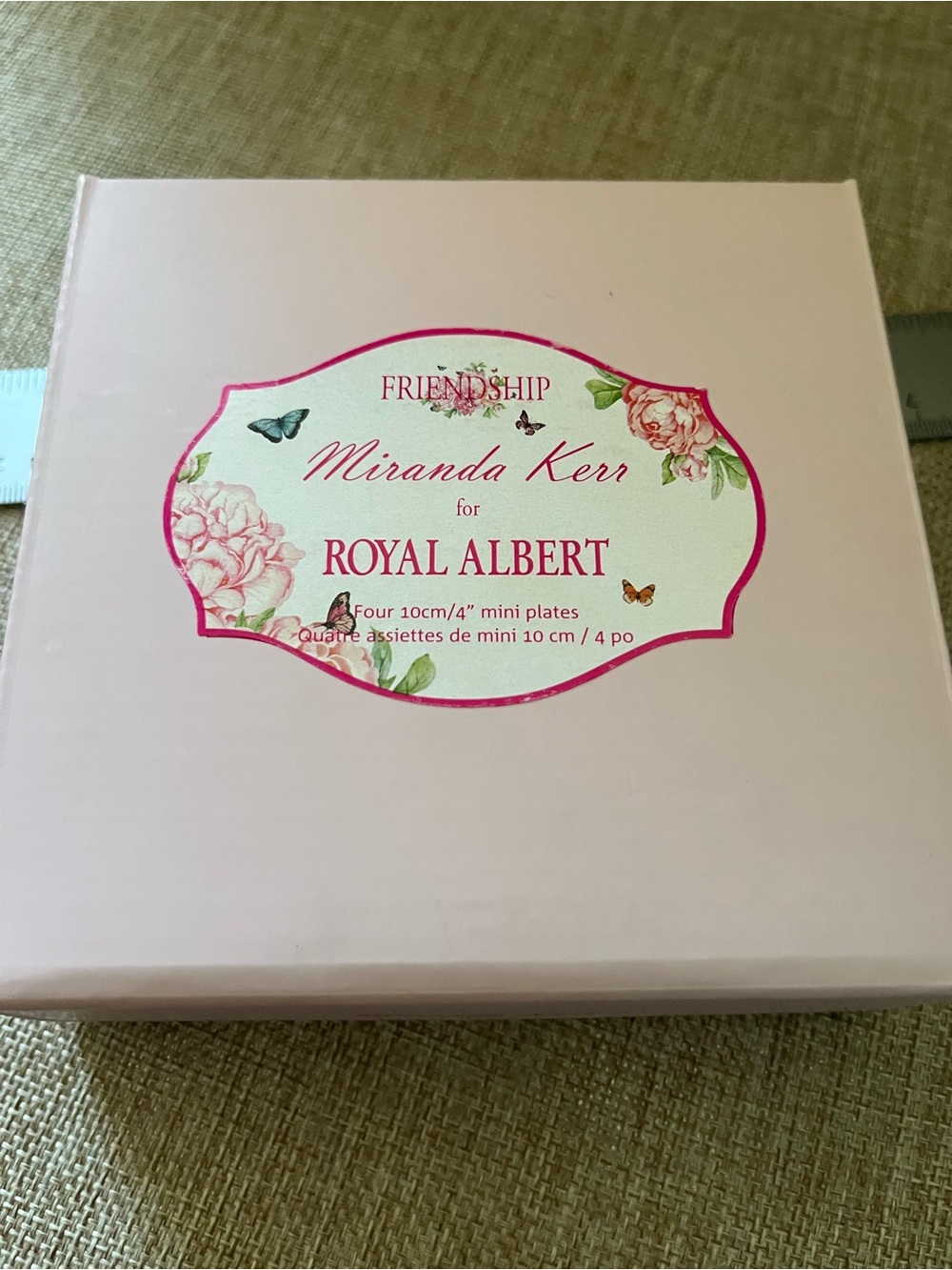 Royal Albert Mirada Kerr Pink Floral Porcelain plates - Picture 10 of 10